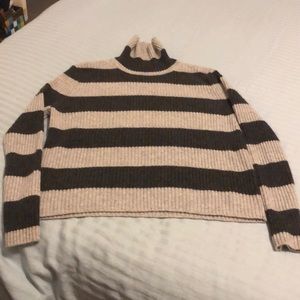 Fjall 100% cashmere sweater